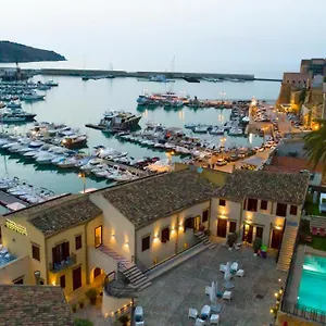 Cetarium 4*, Castellammare del Golfo Italie