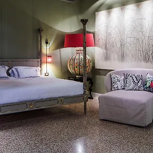 Heureka 4*, Venecia Italia